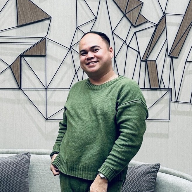 Portrait of Maria Gonzalez, Event Coordinator at Artisan Collective